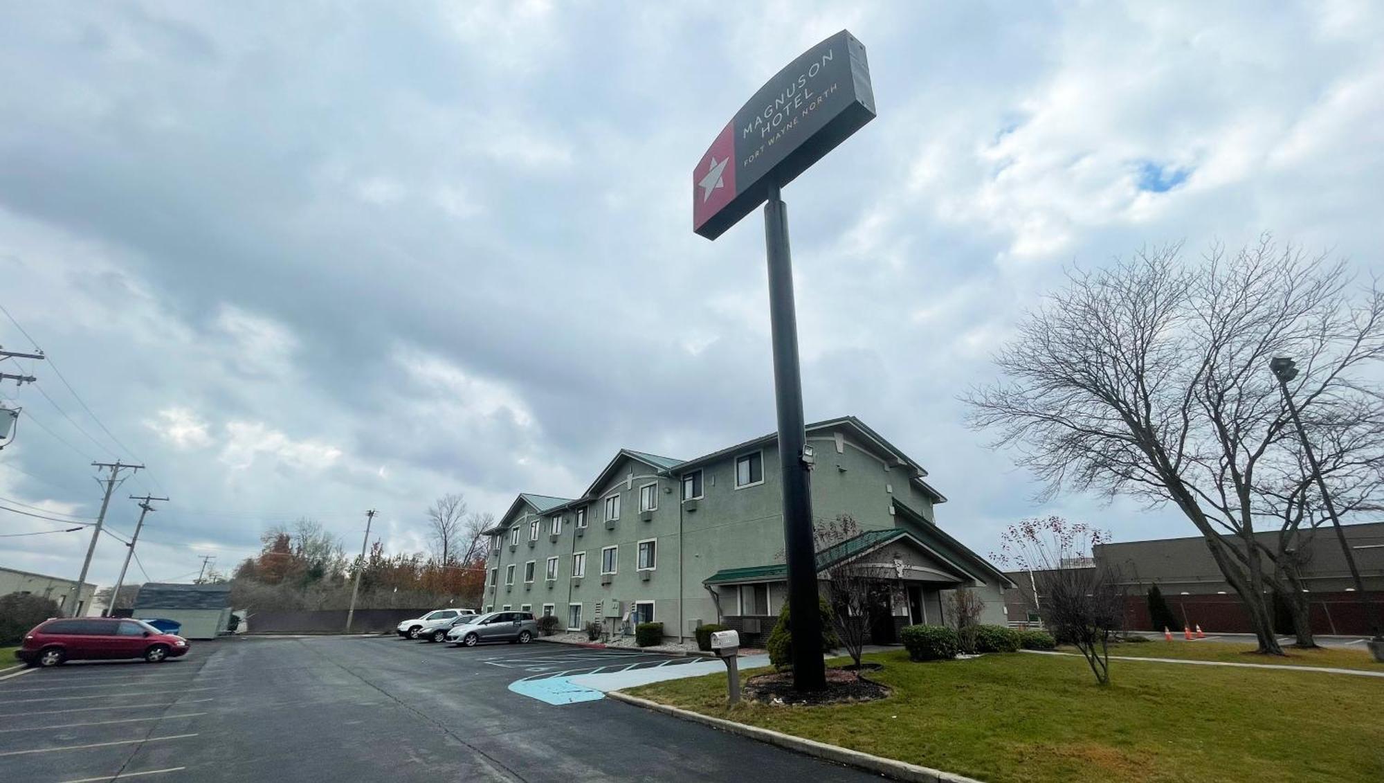 Magnuson Hotel Fort Wayne North - Coliseum Екстериор снимка